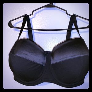 SOLD Black multi-way strapless bra size 38h.